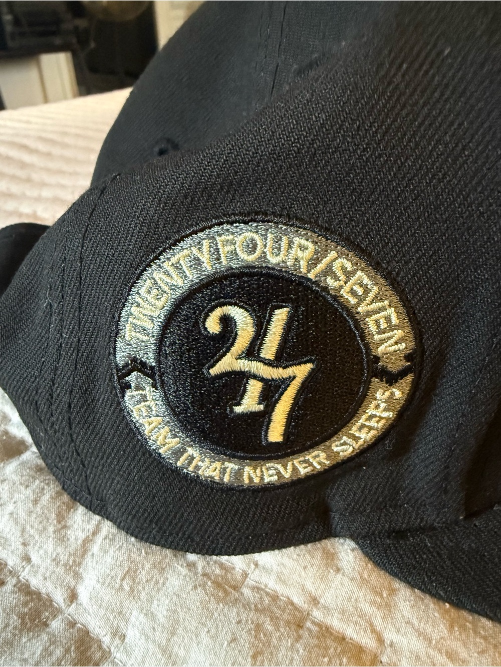 Westside Love New Era Black Snapback Cap with Cartoon Cat Patch - Picture 4 of 6